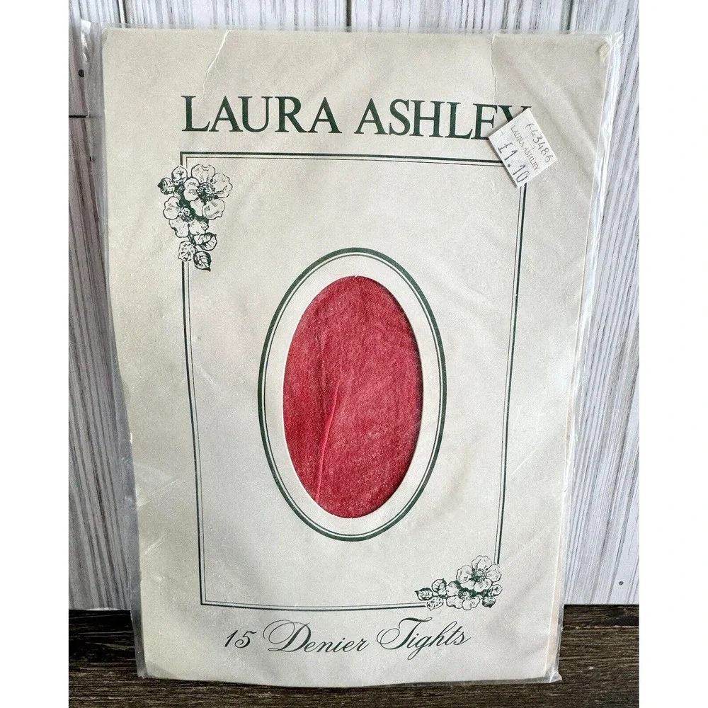 NIP Vintage Laura Ashley 15 Denier Scarlet Tights 100% Nylon ~ Hips sz 34